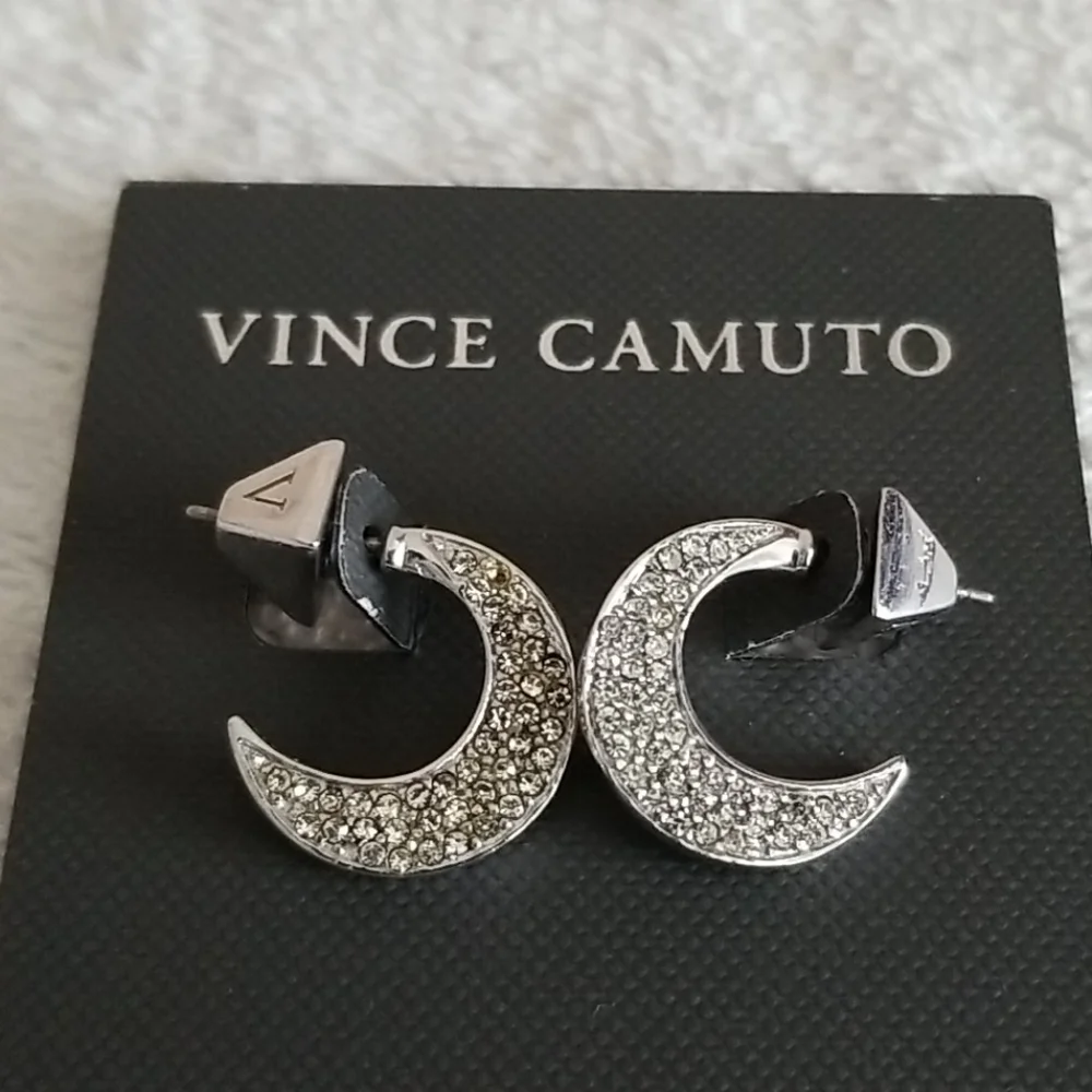 New Vince Camuto Crescent Moon Huggie Earrings - Picture 3 of 6